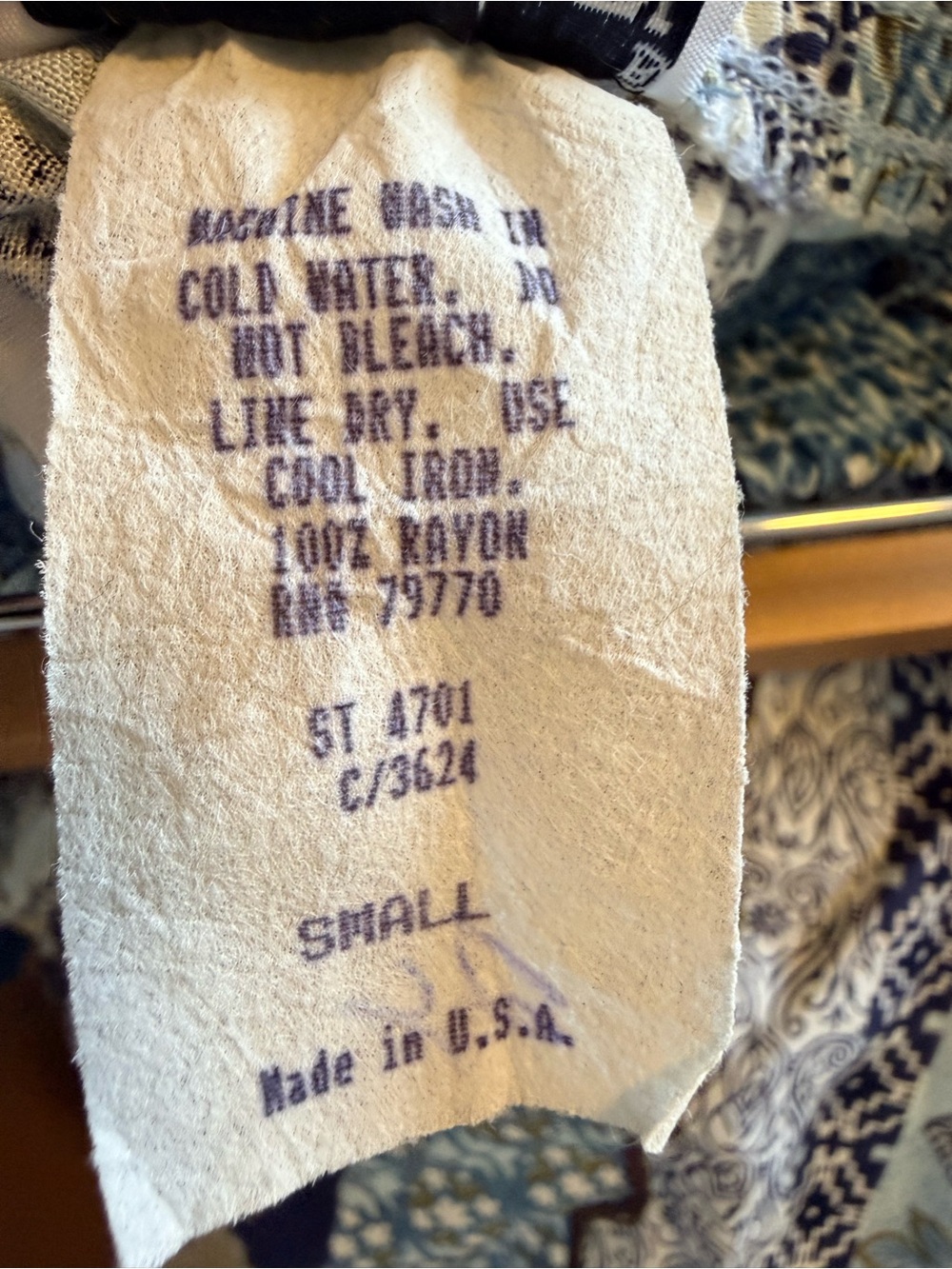 Vintage Bonnie Blain Made in USA Rayon Elastic Waist Floral Patchwork Shorts - Picture 5 of 5